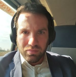 Meet your Posher, Robert